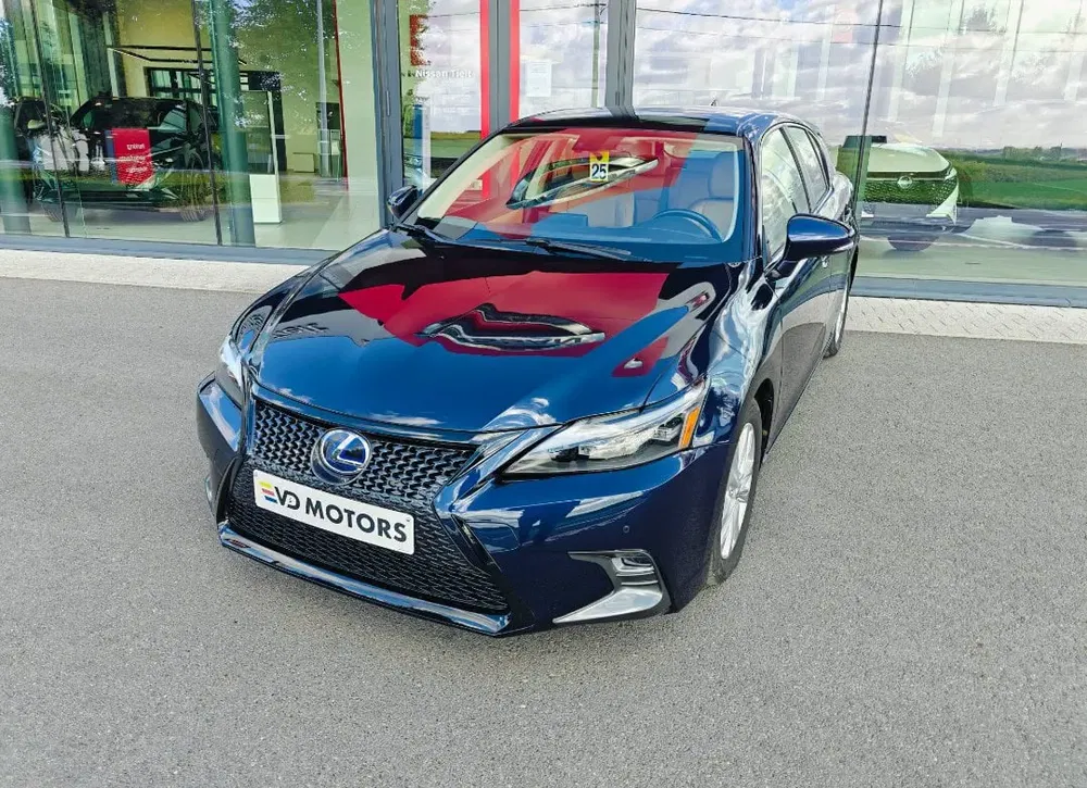 Lexus CT 200h - 0