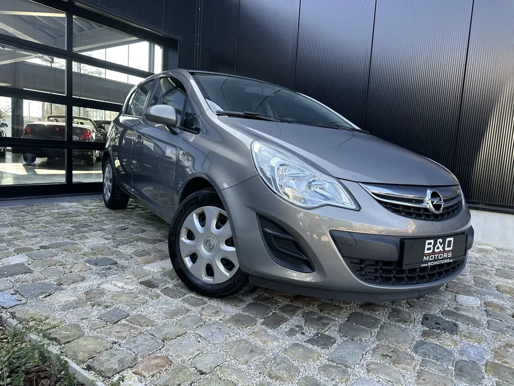 Opel Corsa - 0