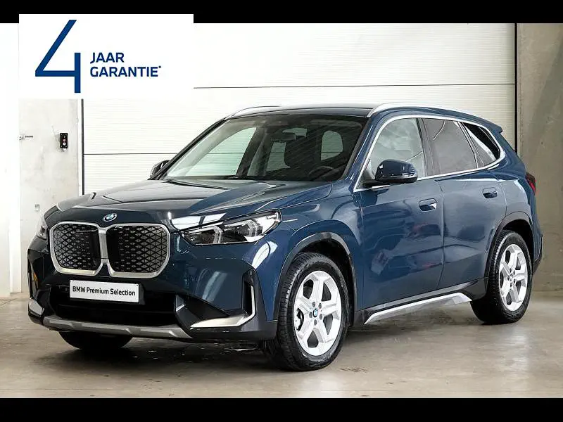 BMW iX1 - 0