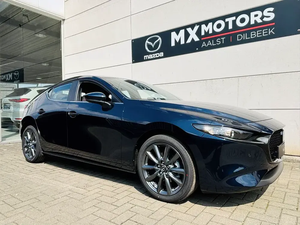 Mazda 3 - 0