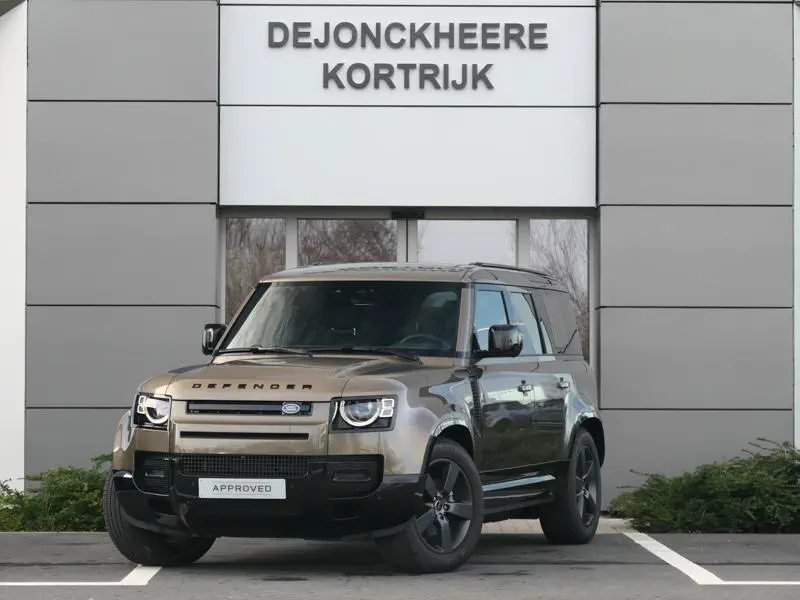 Land Rover Defender - 0