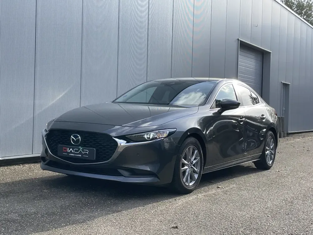 Mazda 3 - 0