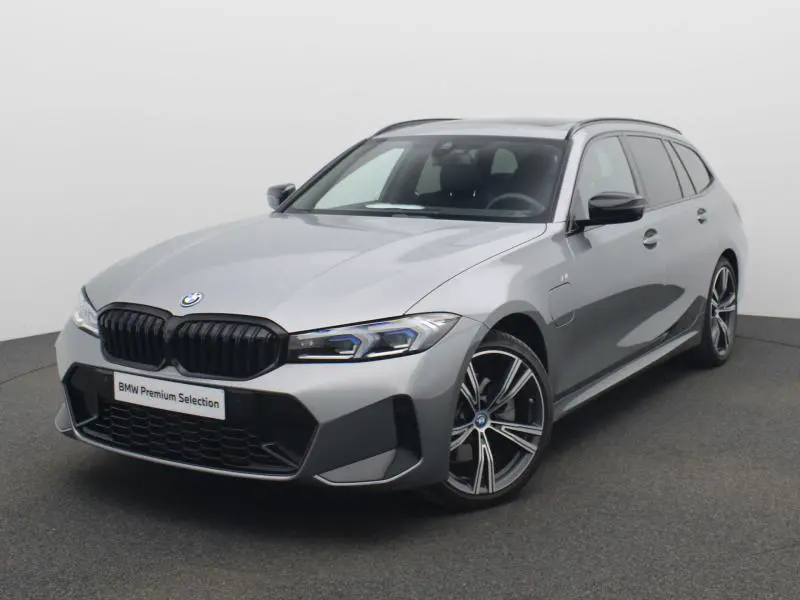BMW 330 - 0