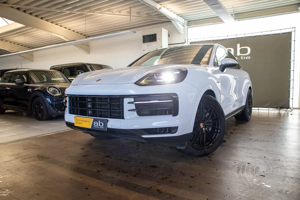 Porsche Cayenne - 0