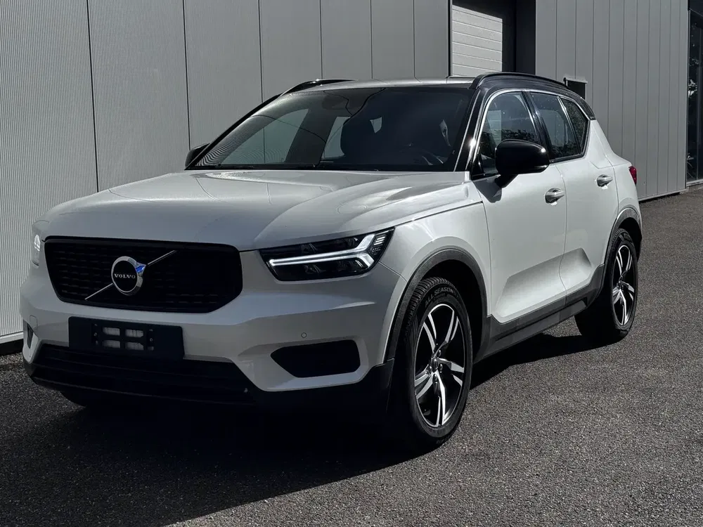 Volvo XC40 - 0