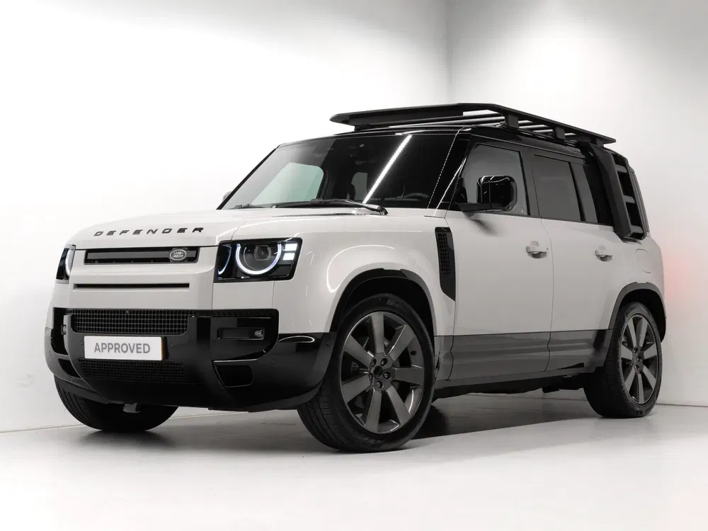 Land Rover Defender - 0