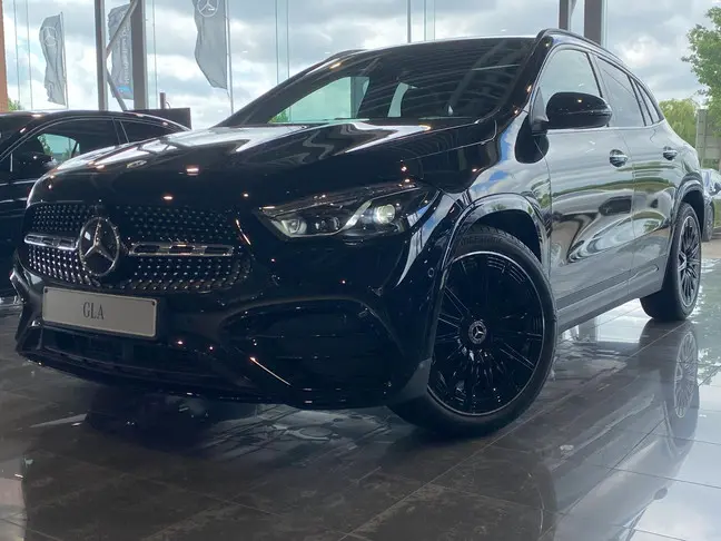 Mercedes GLA 180 - 0
