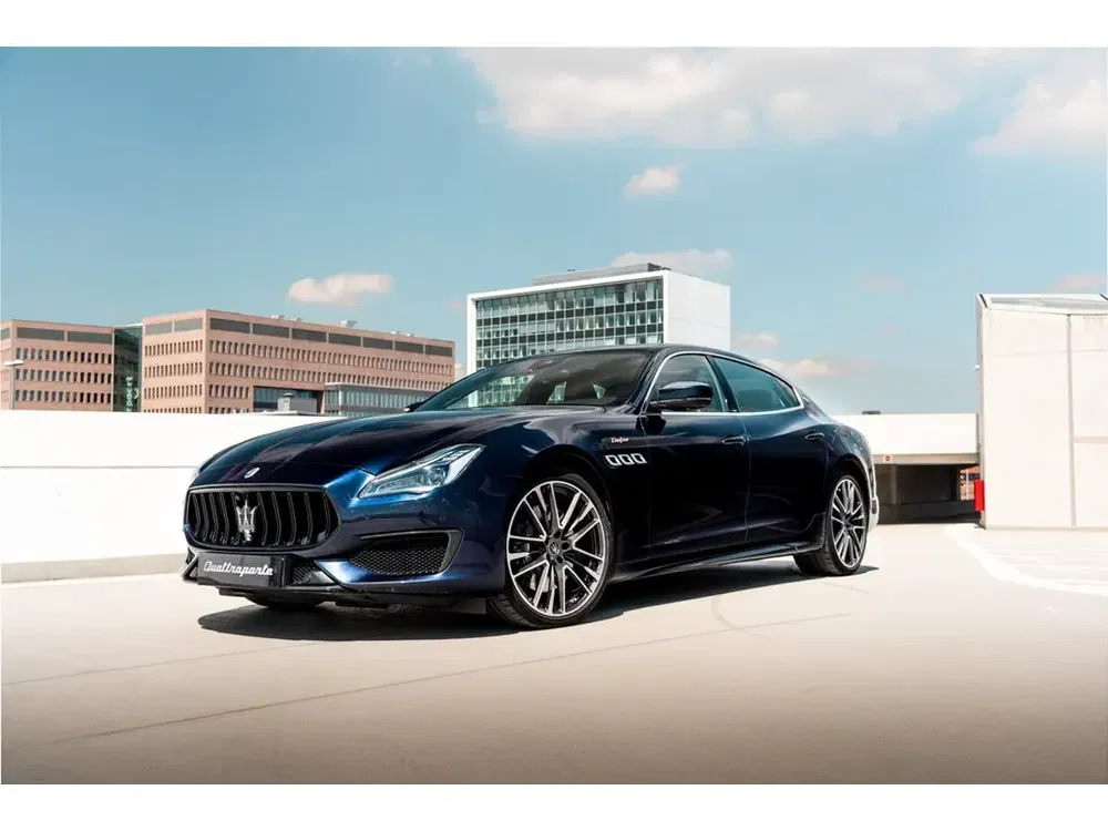 Maserati Quattroporte - 0