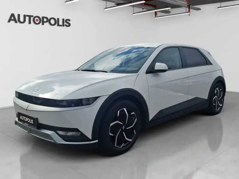 Hyundai IONIQ 5 - 0