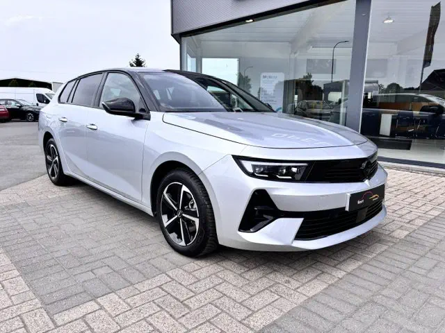 Opel Astra - 0