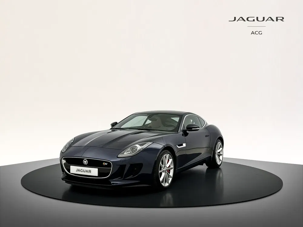 Jaguar F-Type - 0