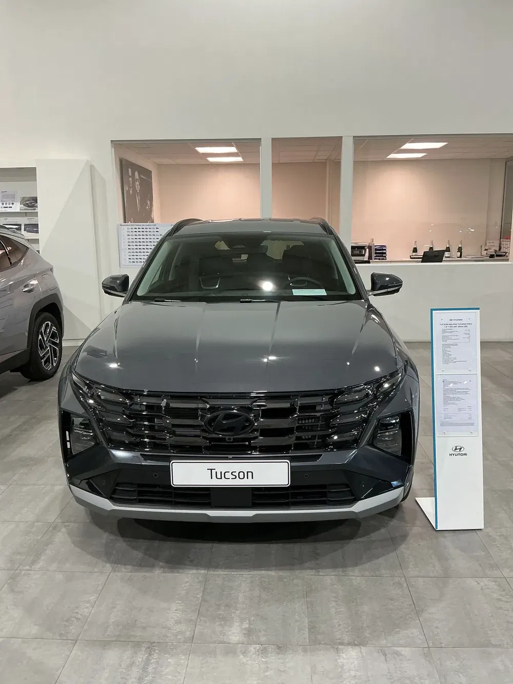 Hyundai TUCSON - 0