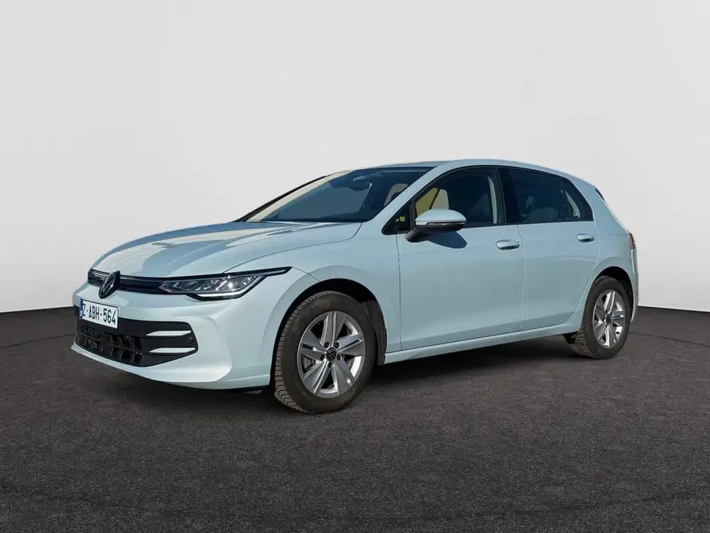 Volkswagen Golf - 0