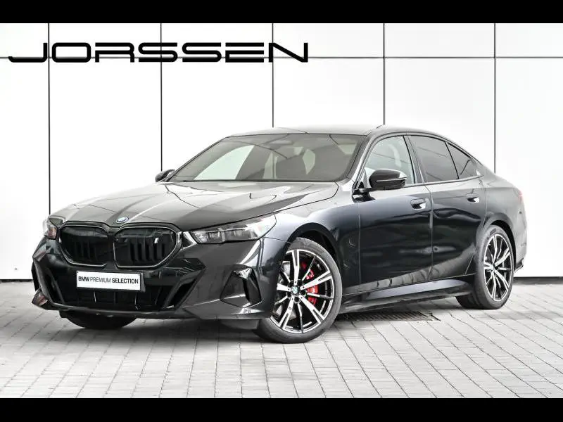BMW i5 - 0