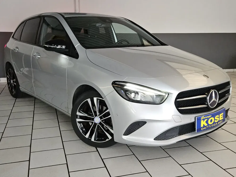 Mercedes B 180 - 0