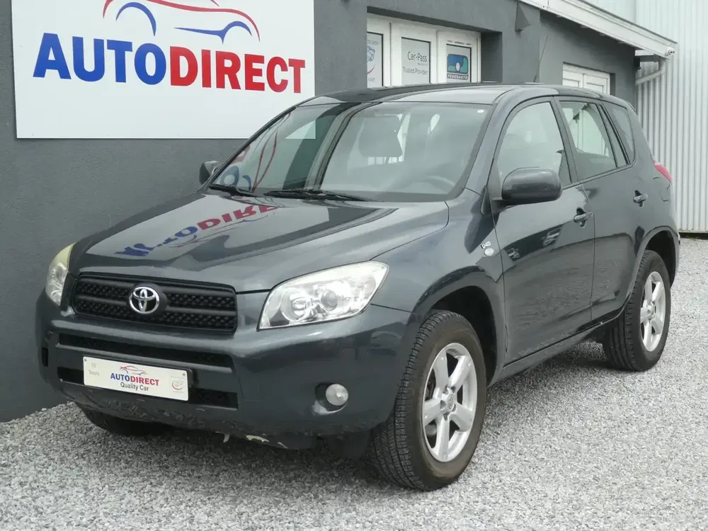 Toyota RAV 4 - 0