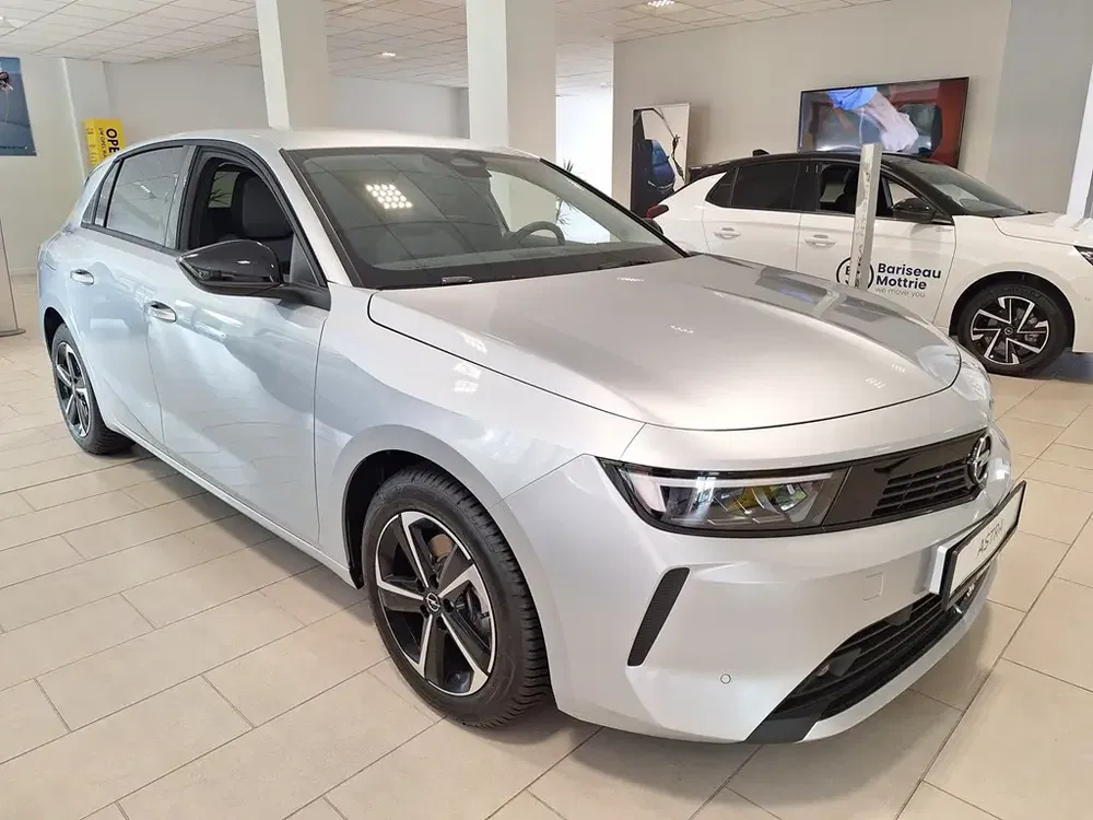 Opel Astra - 0
