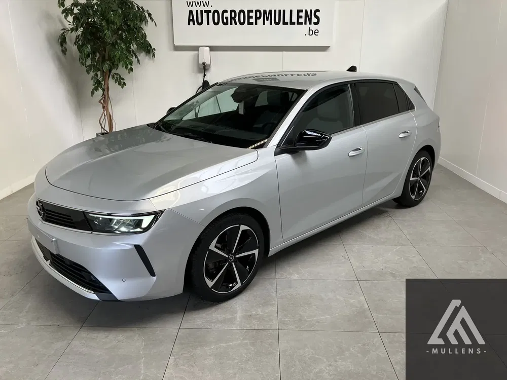 Opel Astra - 0