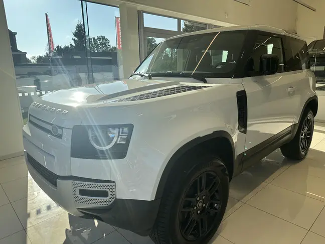 Land Rover Defender - 0
