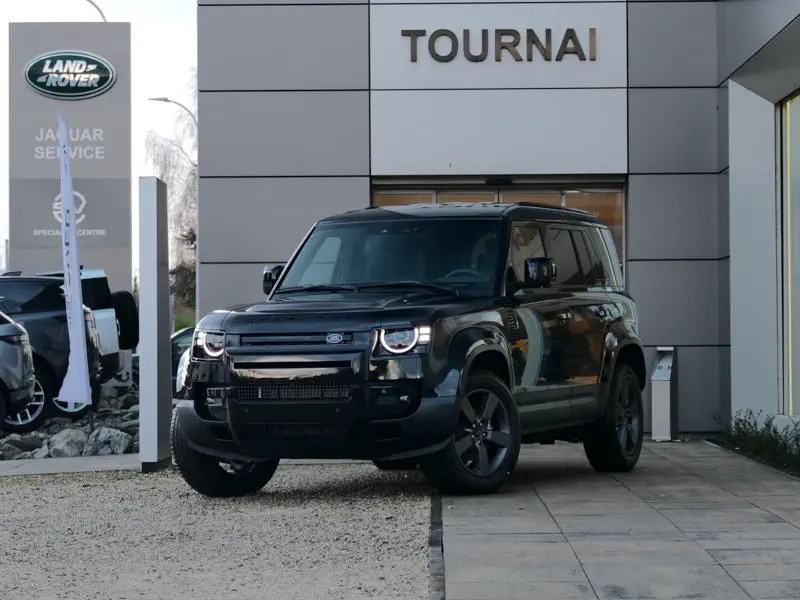 Land Rover Defender - 0