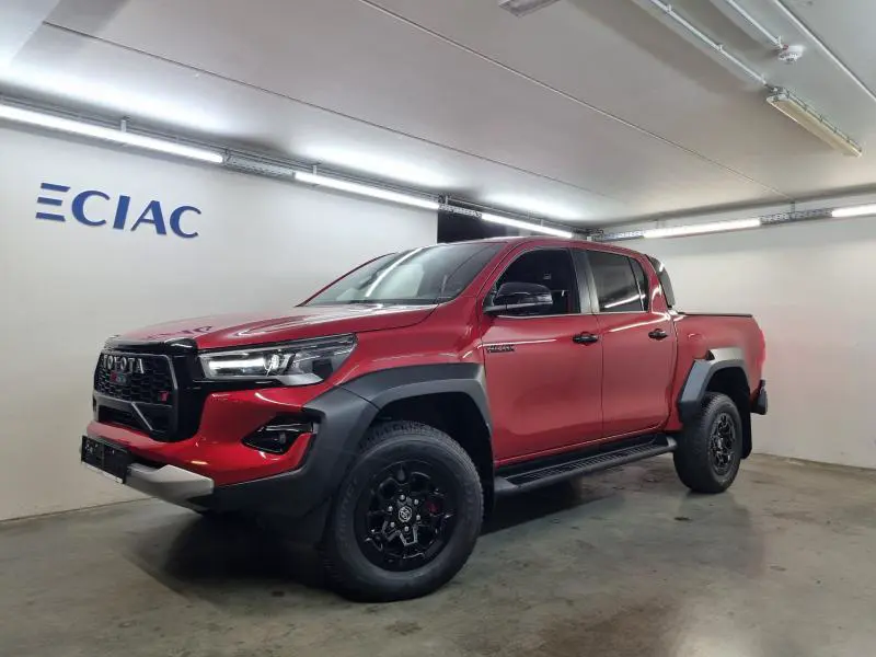 Toyota Hilux - 0