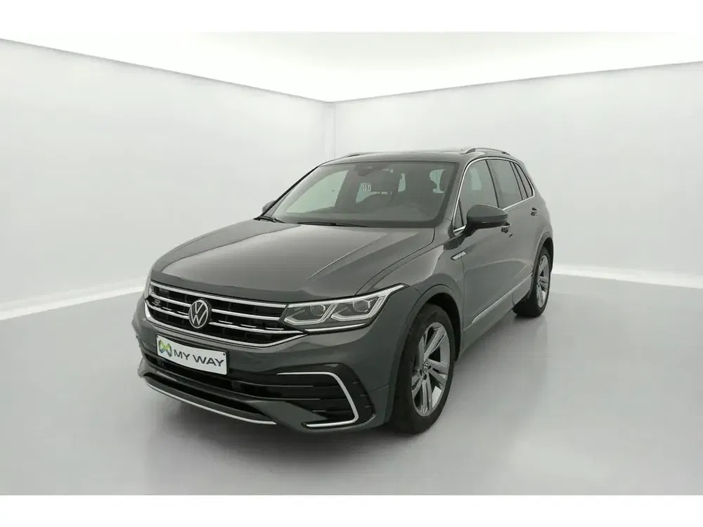 Volkswagen Tiguan - 0