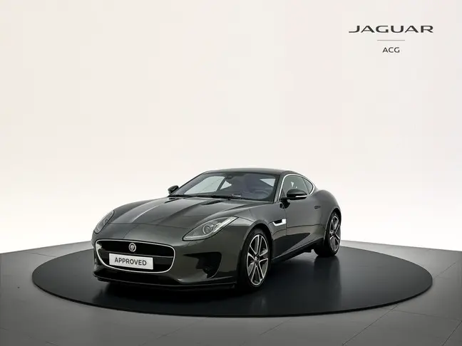 Jaguar F-Type - 0