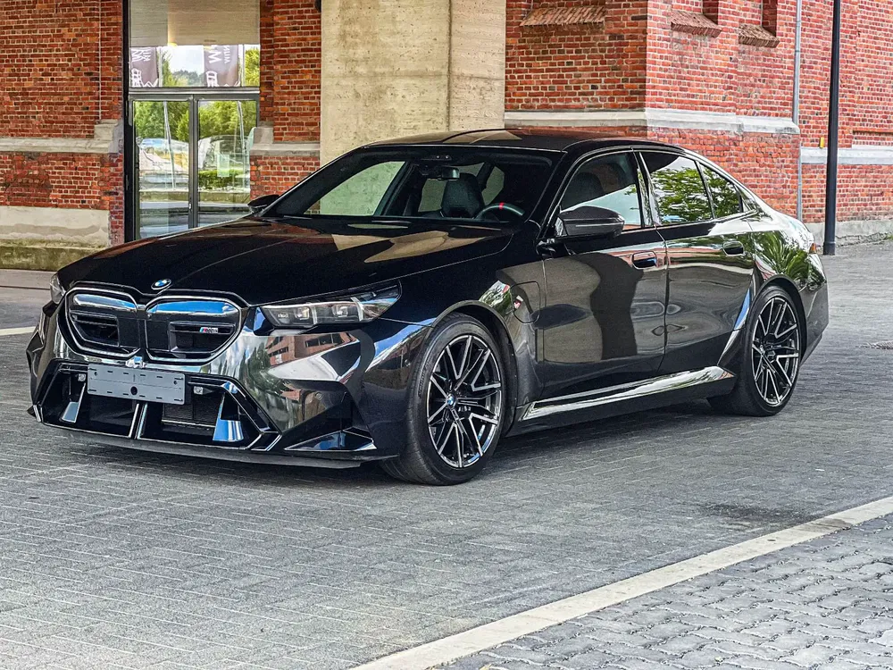 BMW M5 - 0