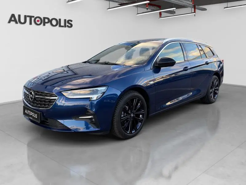 Opel Insignia - 0