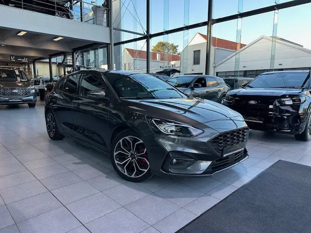 Ford Focus - 0