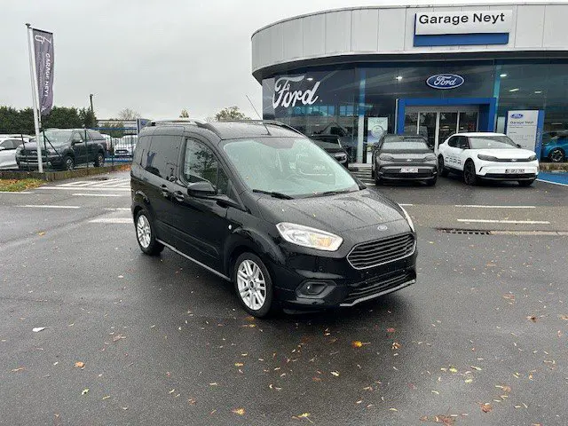 Ford Tourneo Courier - 0