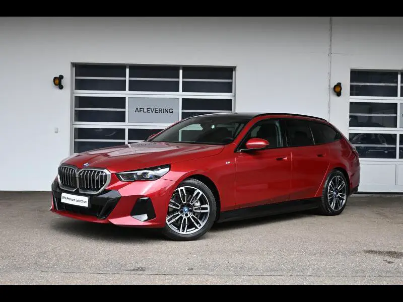 BMW i5 - 0