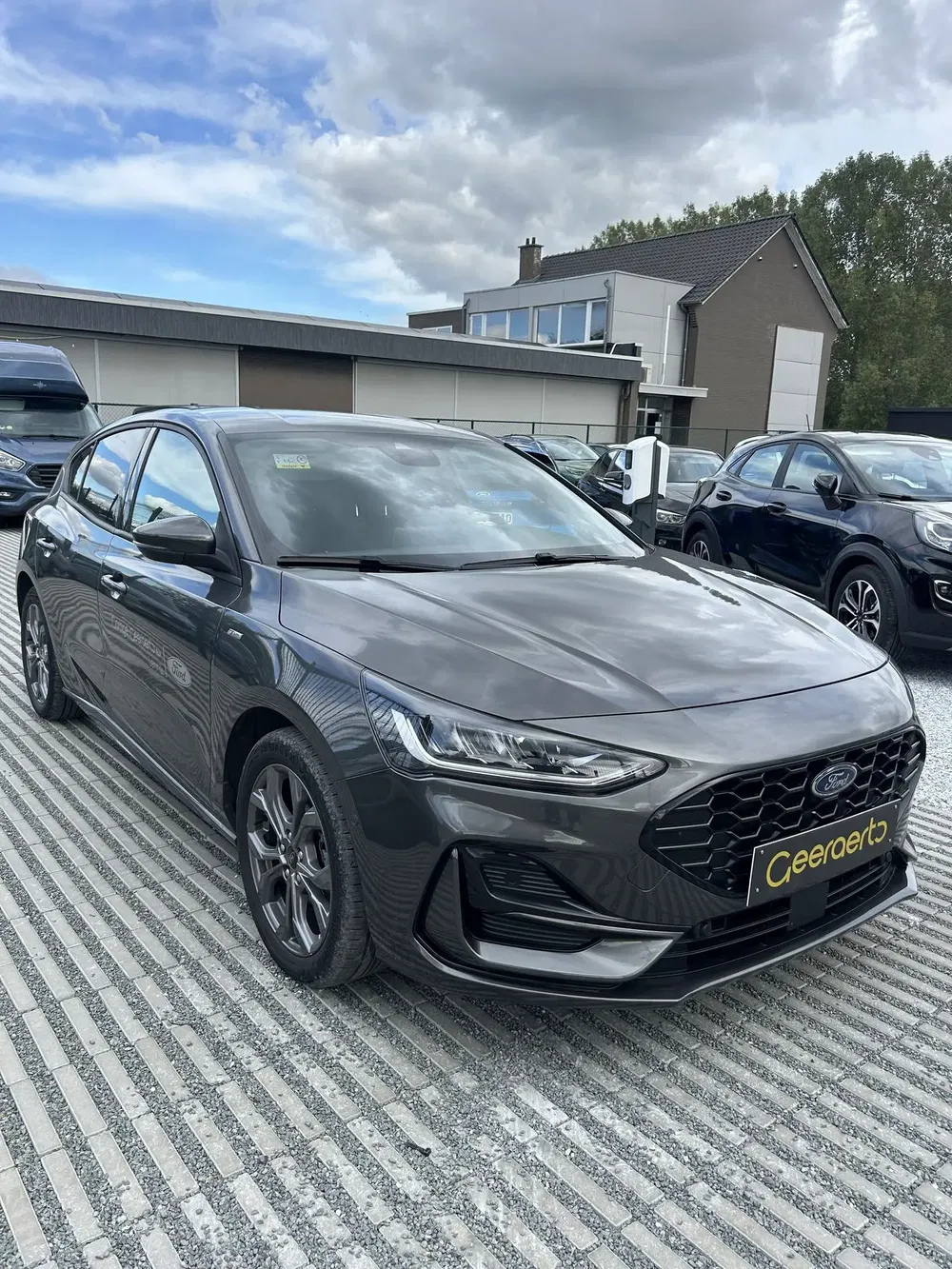 Ford Focus - 0