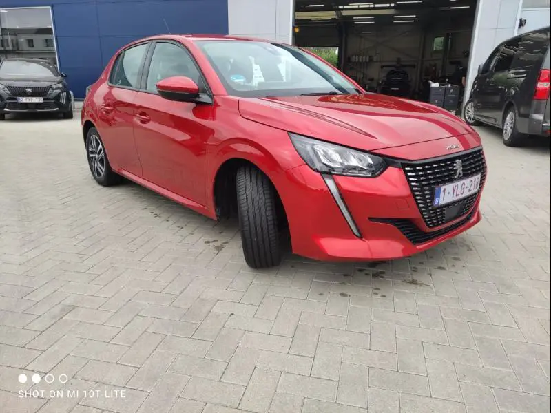 Peugeot 208 - 0