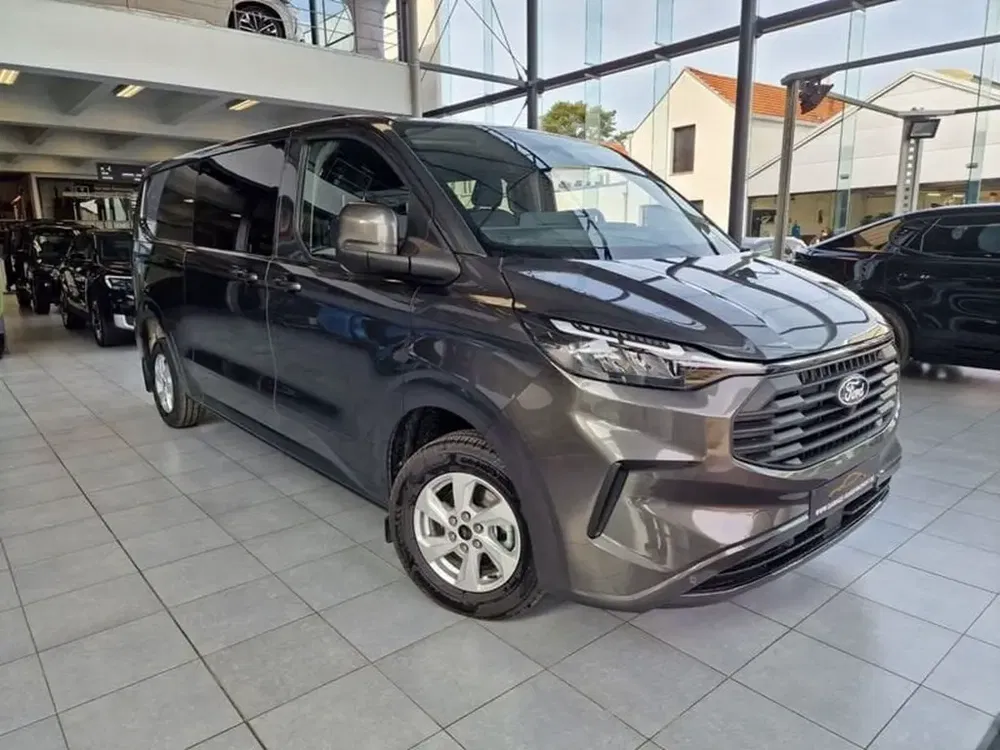 Ford Transit Custom - 0