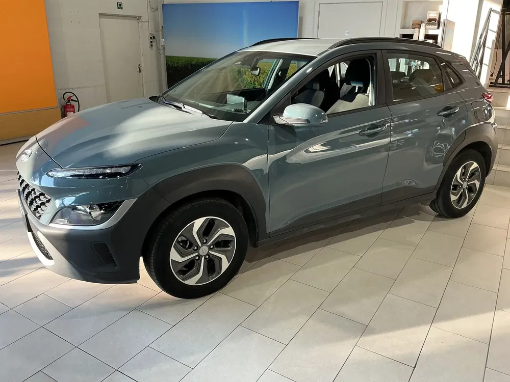 Hyundai KONA - 0