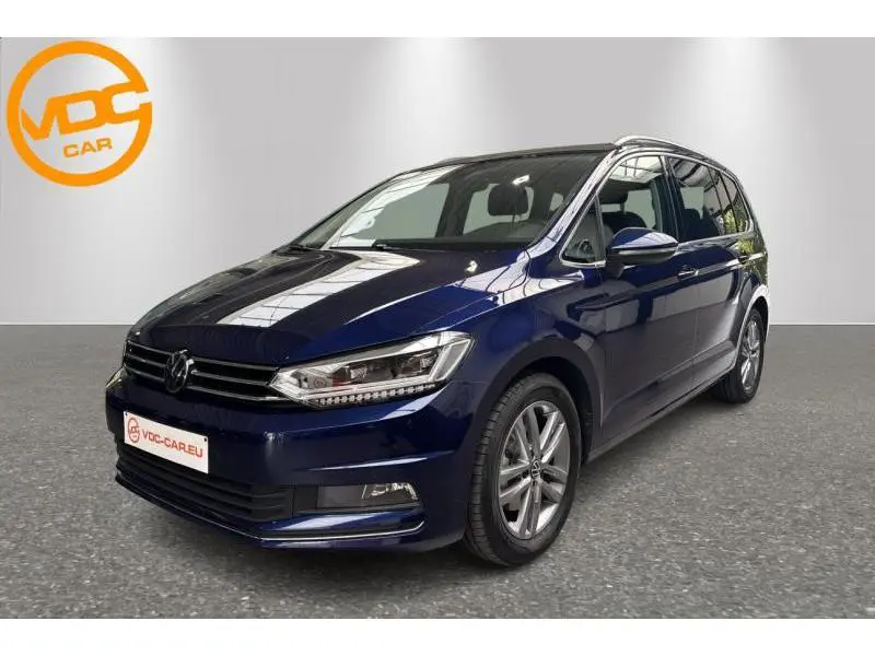 Volkswagen Touran - 0