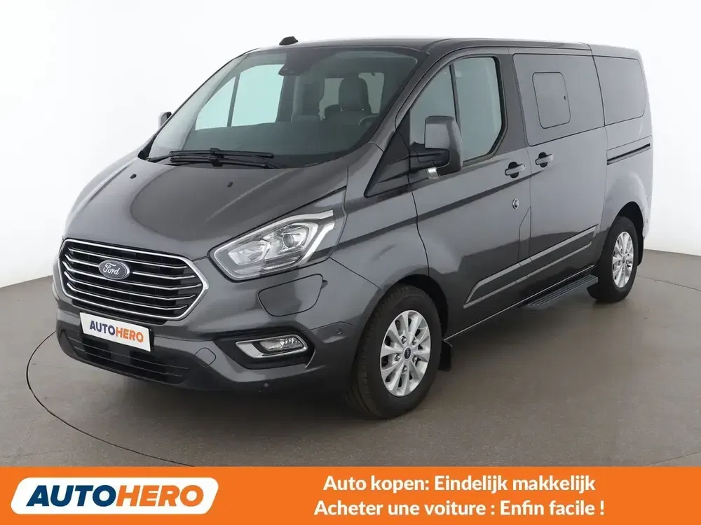 Ford Tourneo Custom - 0