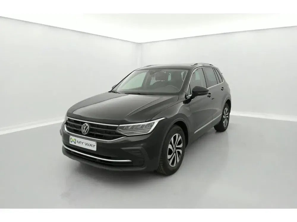 Volkswagen Tiguan - 0