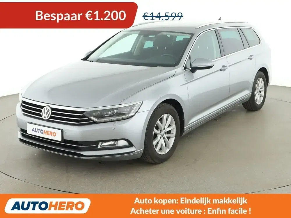 Volkswagen Passat - 0