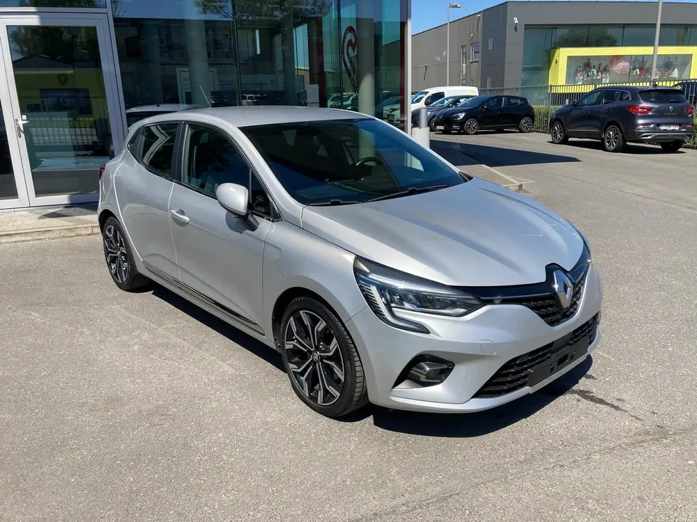 Renault Clio - 0