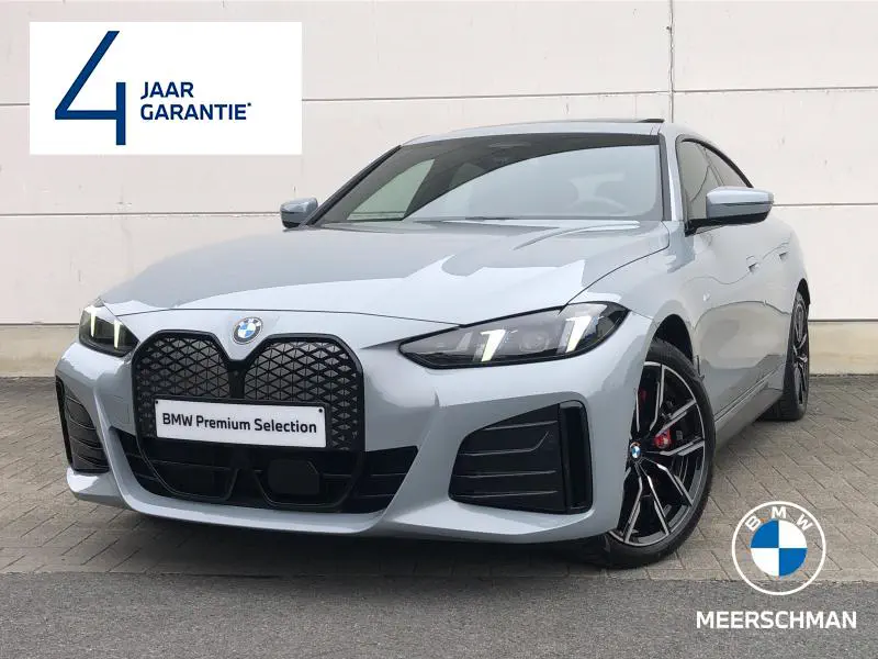 BMW i4 - 0
