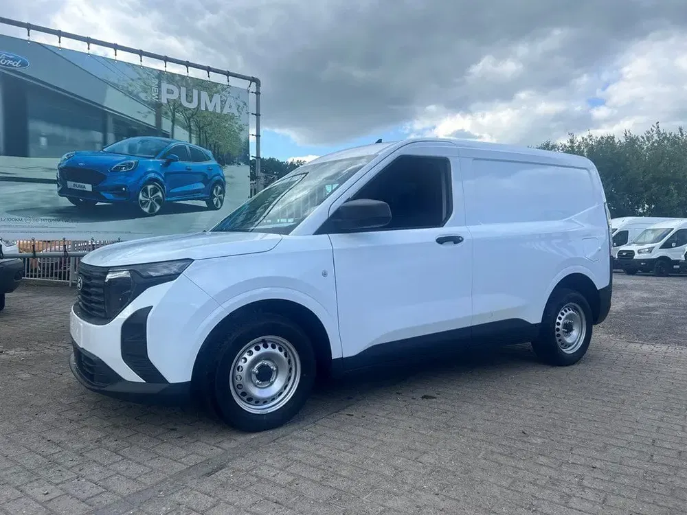 Ford Transit Courier - 0