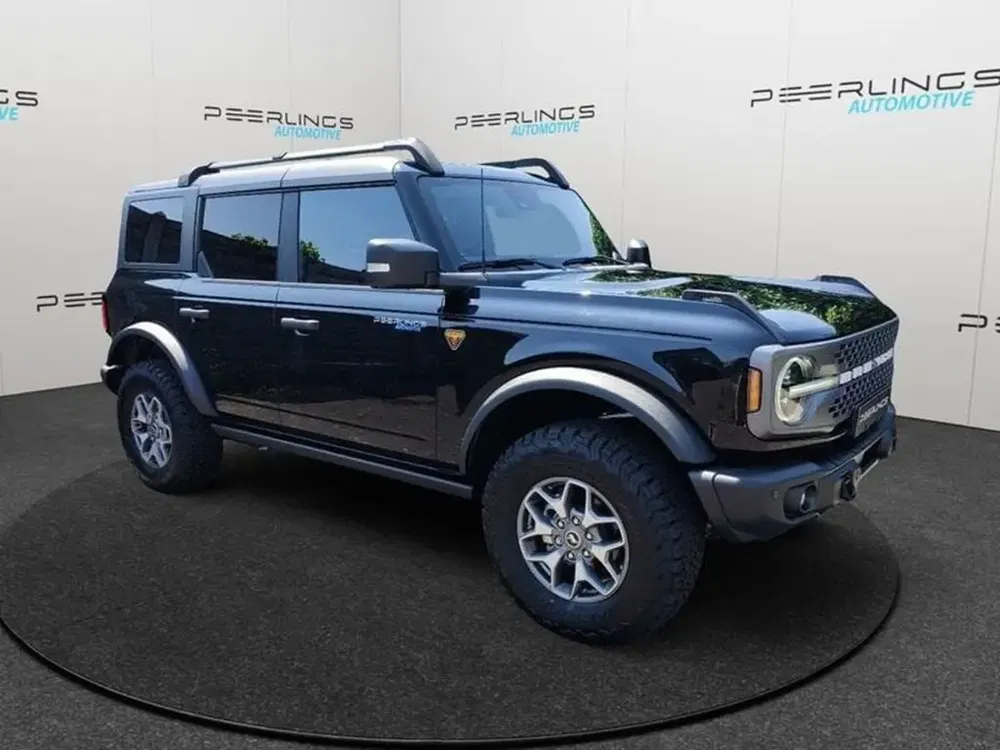 Ford Bronco - 0
