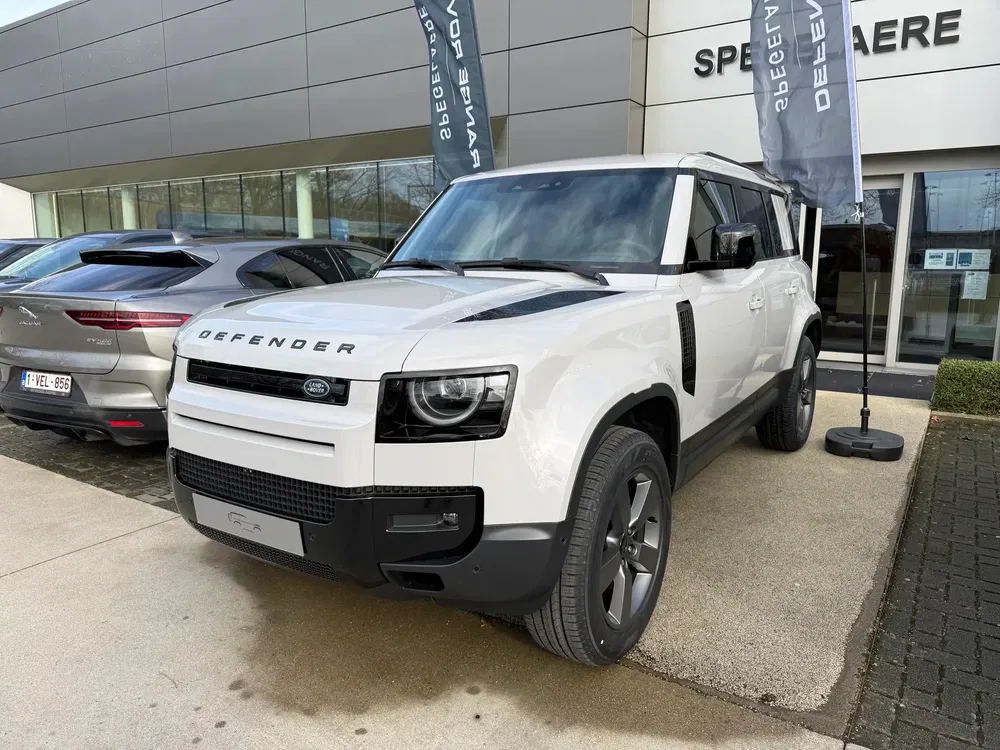 Land Rover Defender - 0