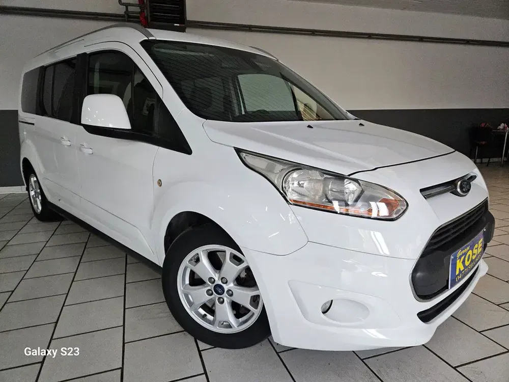 Ford Tourneo Connect - 0