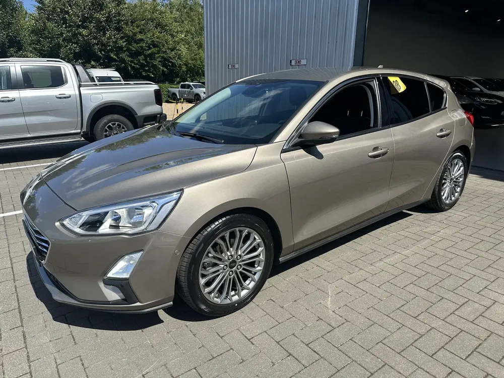 Ford Focus - 0