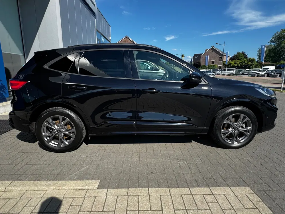 Ford Kuga - 0