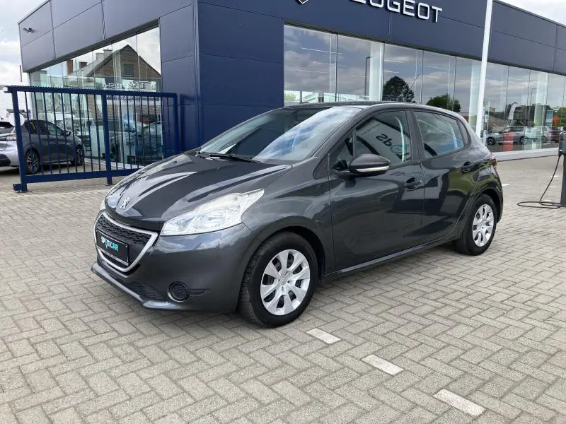Peugeot 208 - 0