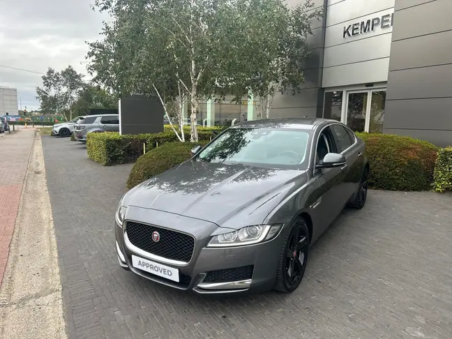 Jaguar XF - 0